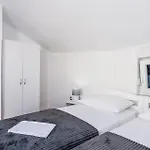 Holiday home Four-bedroom In