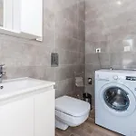 Four-bedroom In Holiday home Sibenik