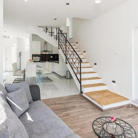 Four-bedroom In Ferienhaus *