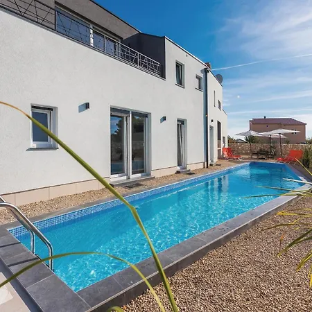 Four-bedroom In * Šibenik