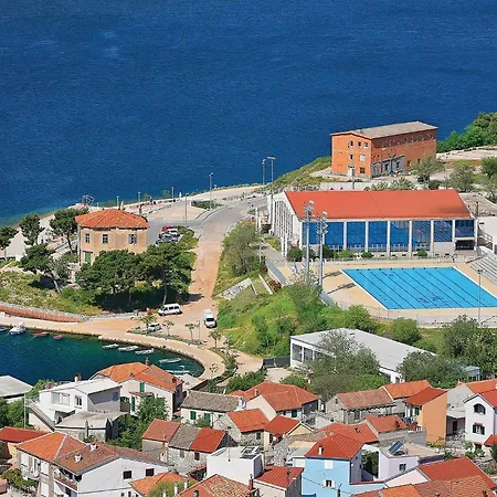 Four-bedroom In * Šibenik