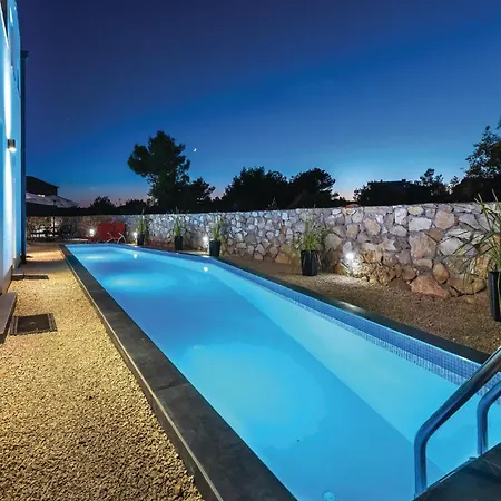 Four-bedroom In * Šibenik