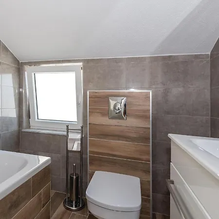 Four-bedroom In Ferienhaus Šibenik